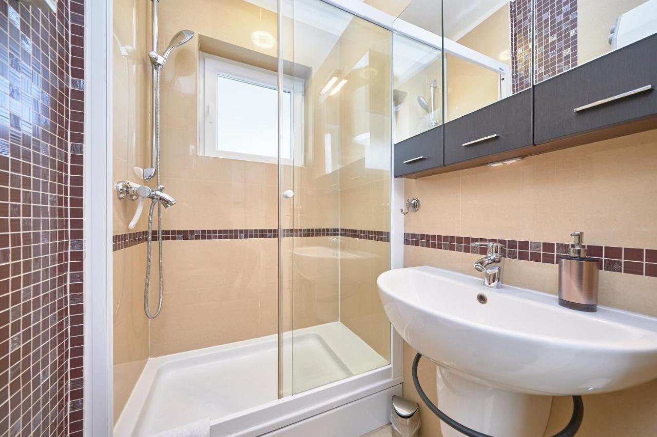 Apartment Andrea By Litto Split Buitenkant foto